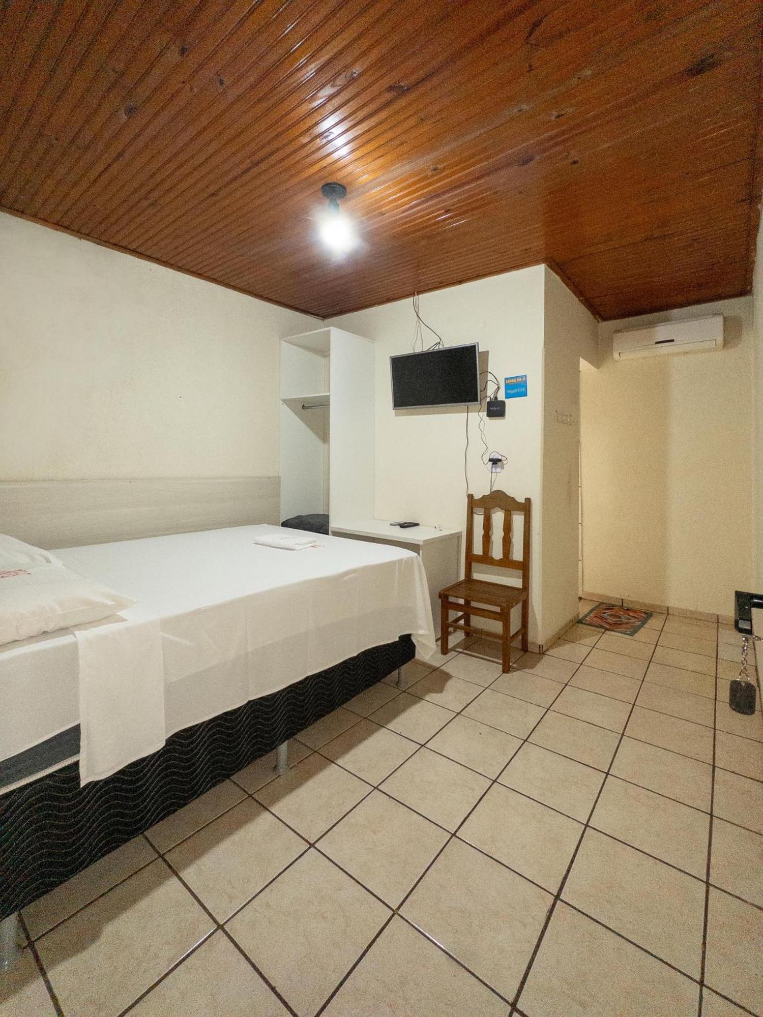 Jataí Plaza Hotel מראה חיצוני תמונה